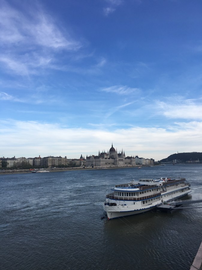 Hung(a)ry in BudaPESHT